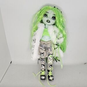 Shadow High Harley Limestone Doll Green Black Hair Rainbow Vision Used Condition